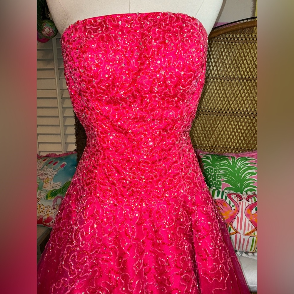 Alyce Pageant/Prom Dress Red ❤️‍🔥 Strapless Beaded Size 8 - Picture 11 of 13